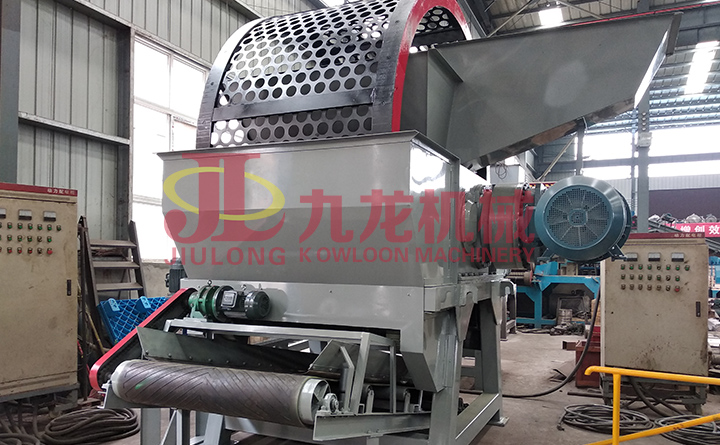 輪胎（tāi）撕碎機